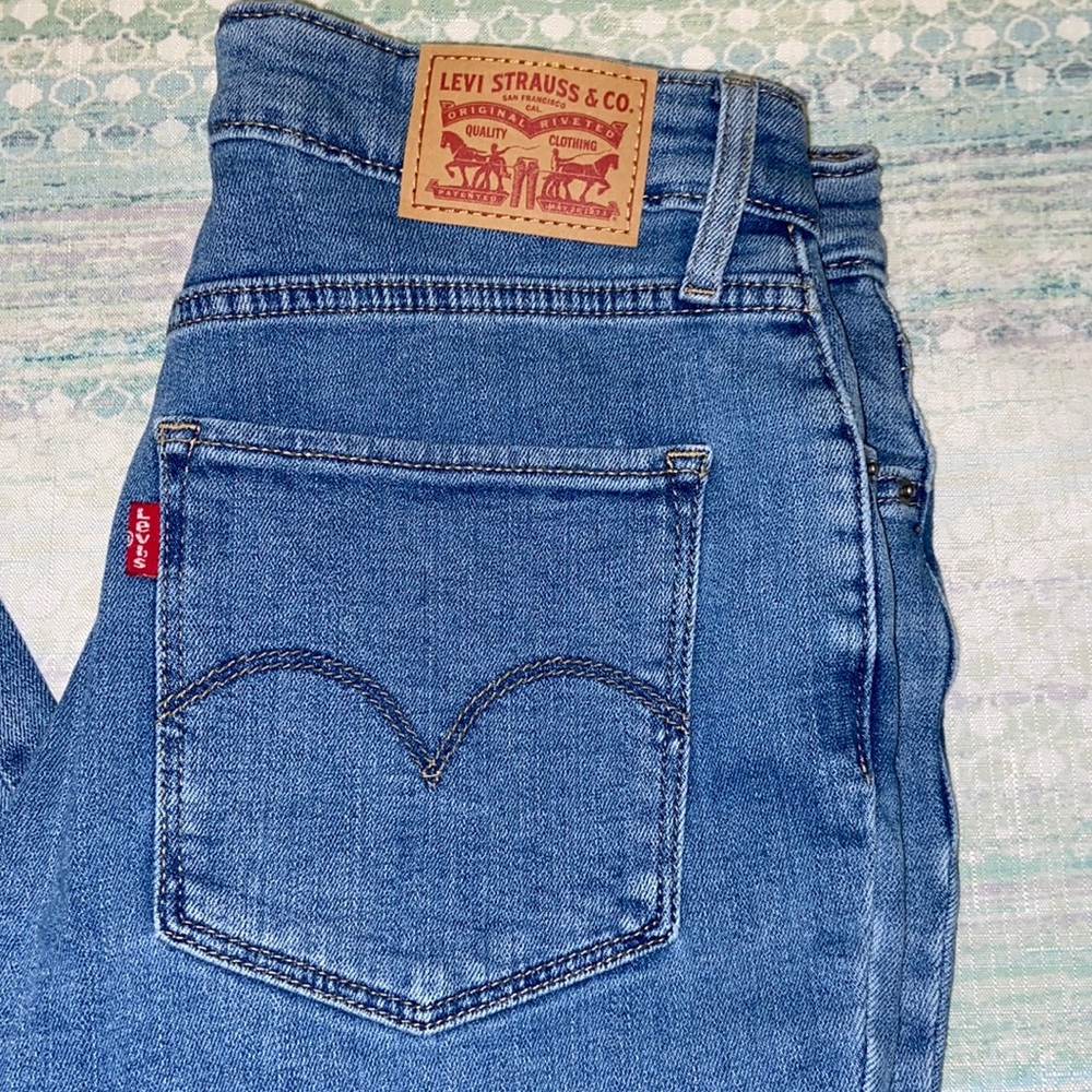 High Rise Skinny Jeans - Picture 2 of 6